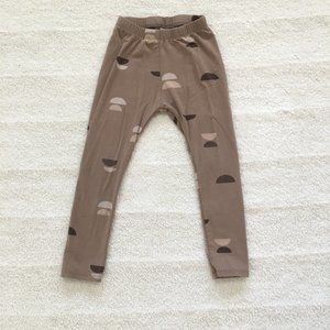 Jax & Lennon light brown with half moons leggings